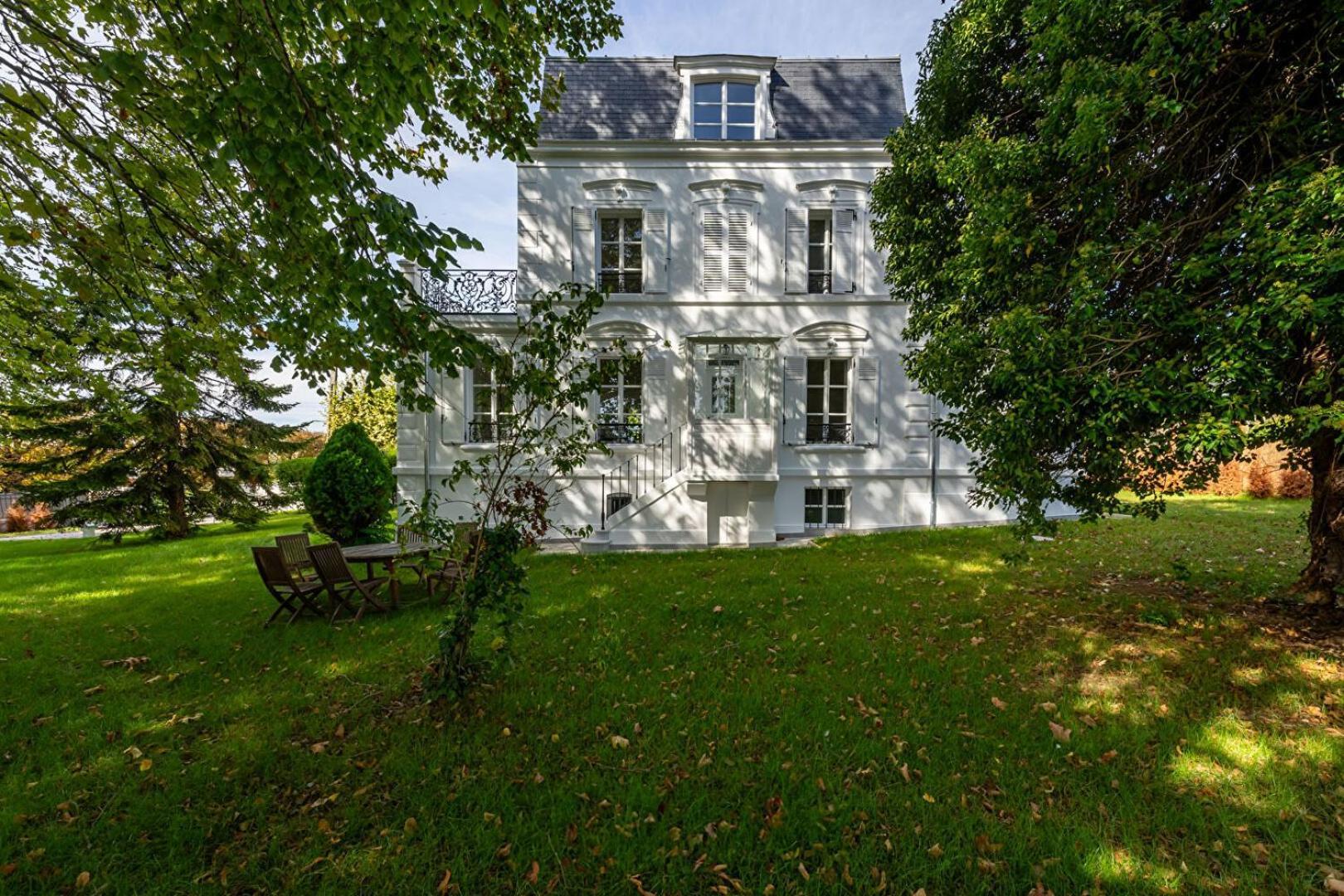 Privatunterkunft La Maison Elegante, Proche Gare Et Centre De